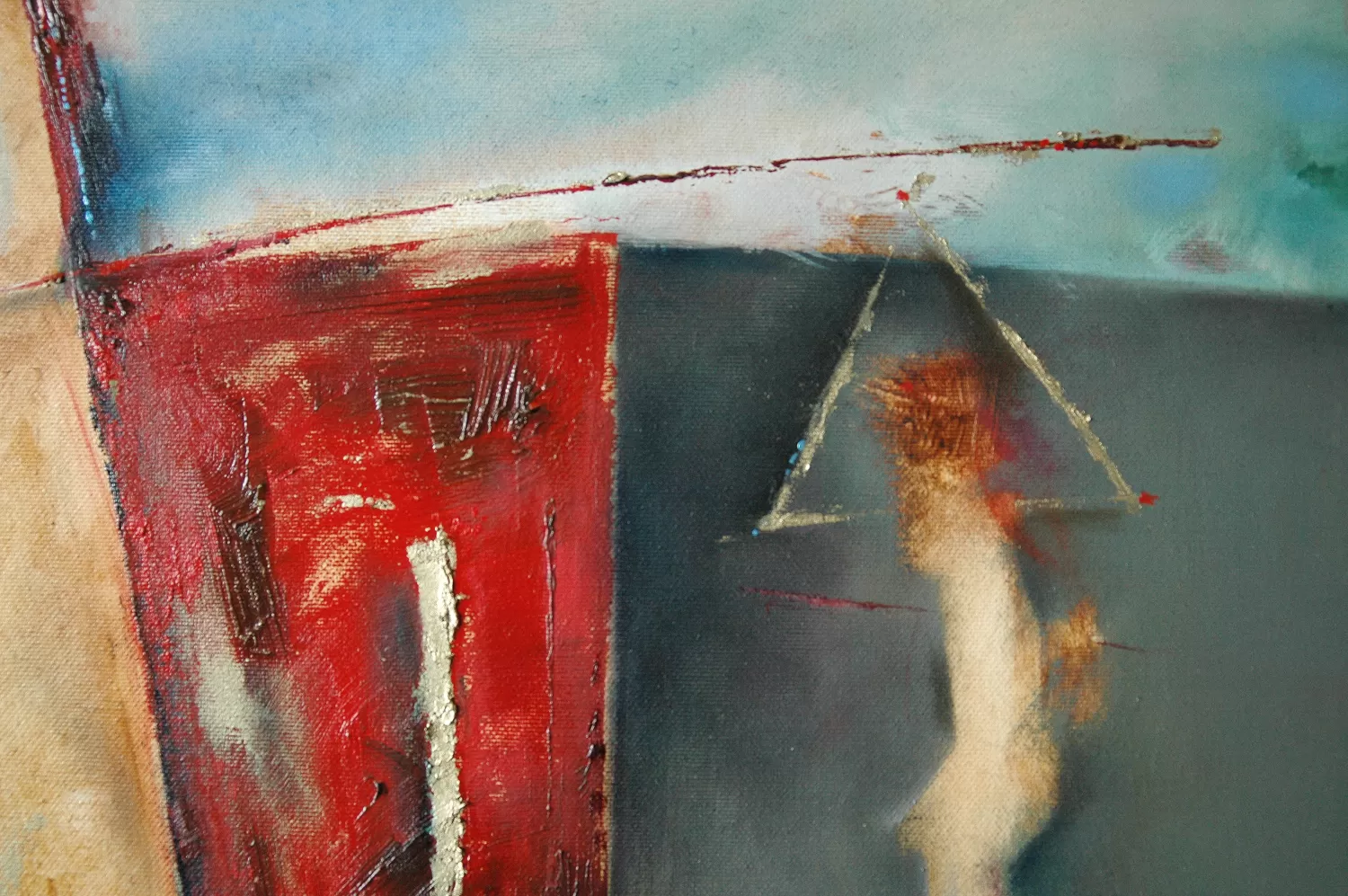 The runway 34 - Image 4