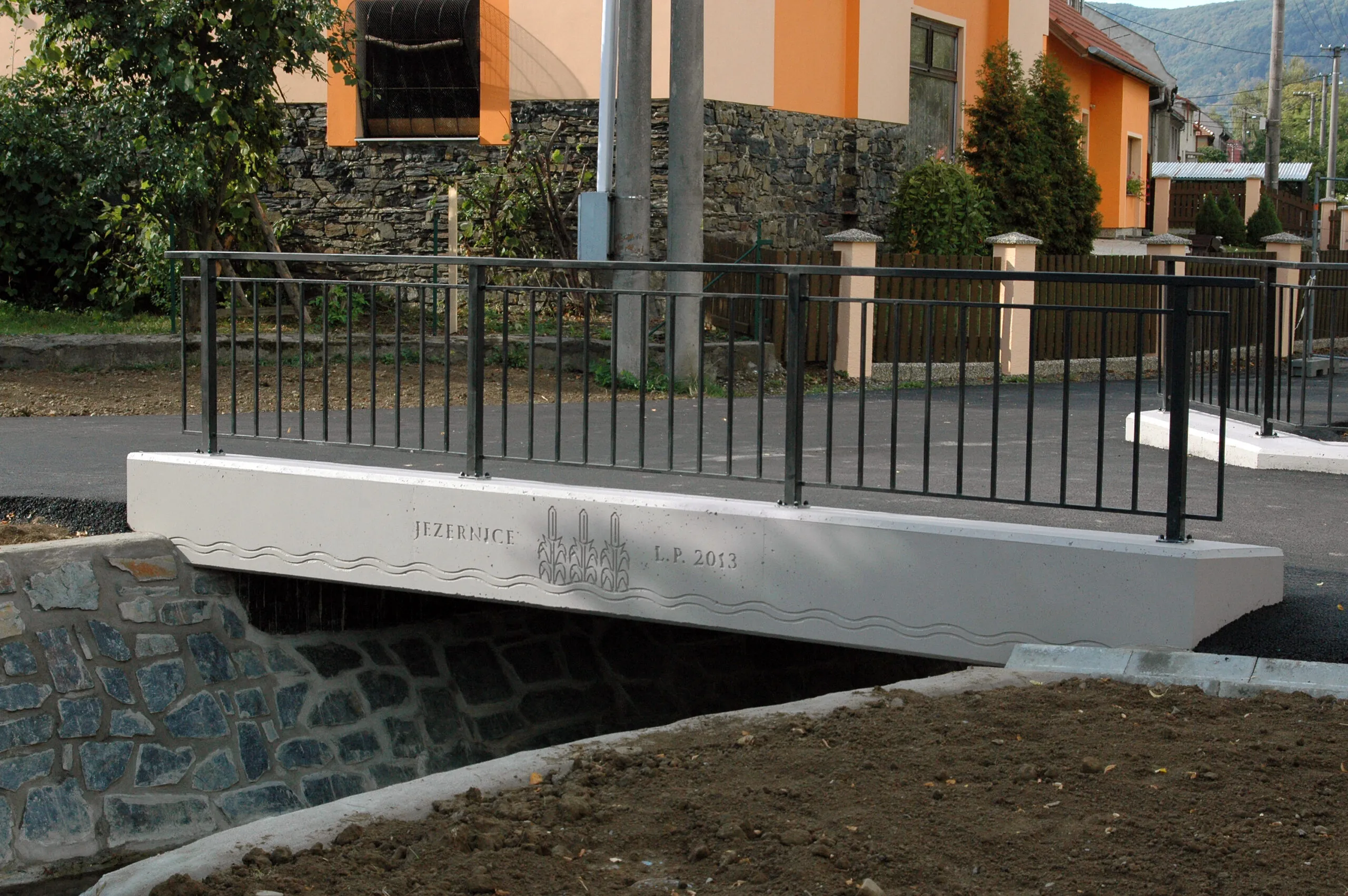 JEZERNICE – Concrete Bridge Design