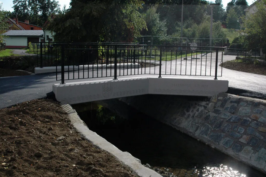 JEZERNICE - Bridge Design